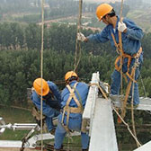 速差防墜器應用于高空電力作業